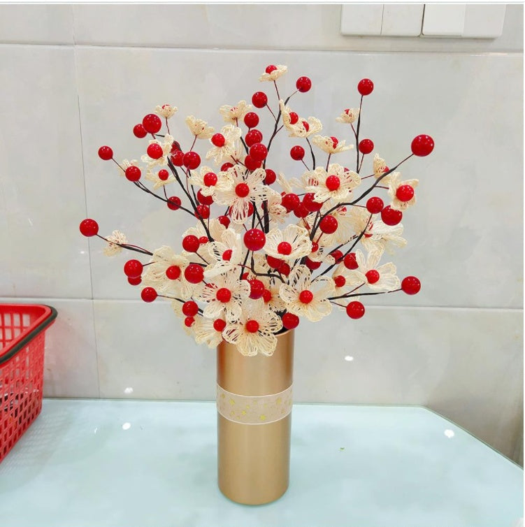 Green Berry Branch And Red Flower Cutting Arrangement Material Vase Set